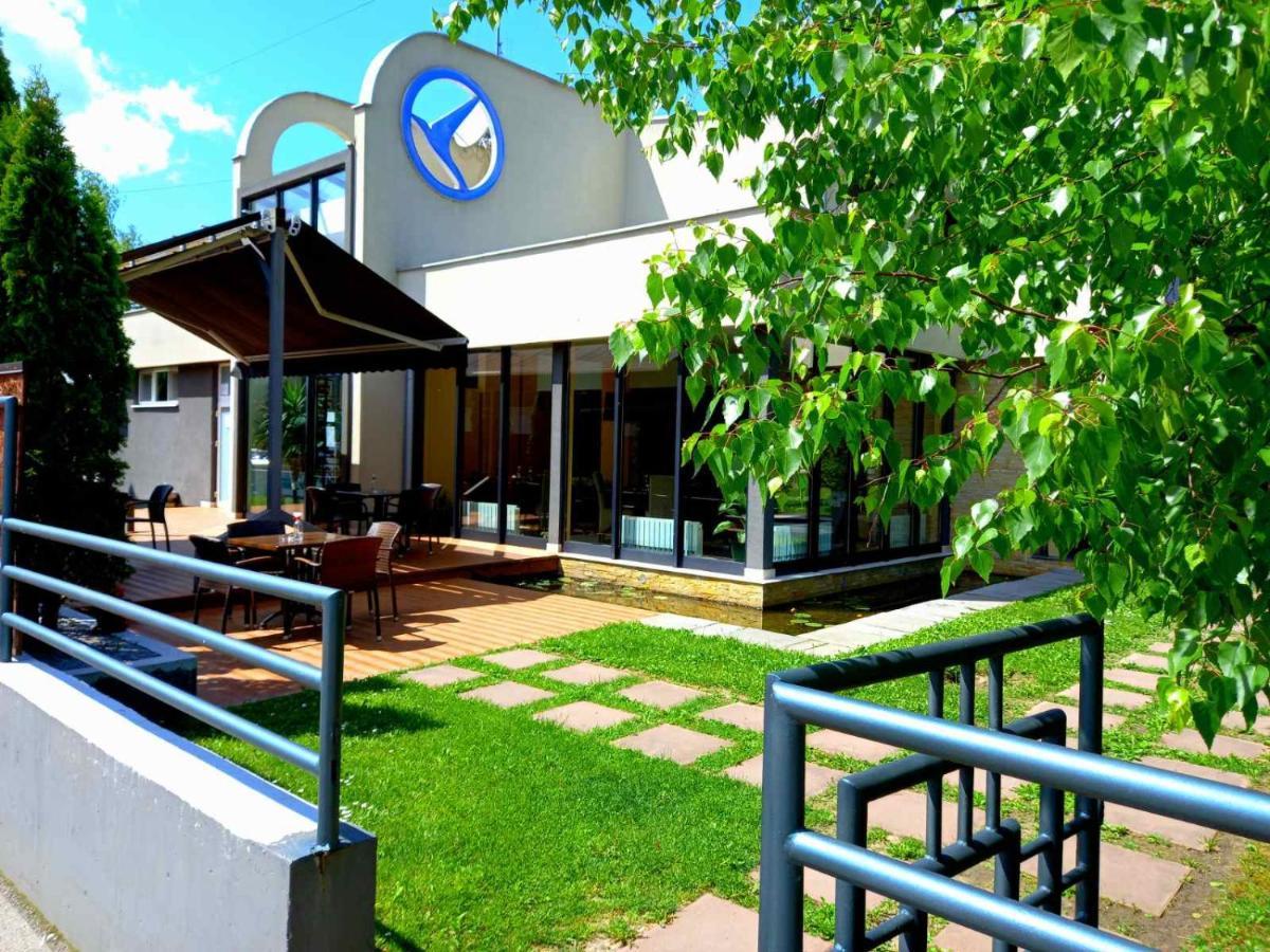 Hotel Drinska Lasta Ljubovija Zewnętrze zdjęcie